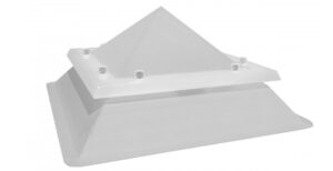 Claraboyas piramidal con zócalo inclinado en Valencia. Para techos de naves industriales o tejados en viviendas. Lucernarios. Translúcidos de policarbonato compacto, panel sándwich, celular y poliéster. Claraboyas. Venta de Panel Sándwich en Valencia. Accesorios y remates. Carlet, Torrent, Gandia, L’Alcúdia, Paterna, Sagunt, Alzira, Mislata, Guadassuar, Burjassot, Ontinyent, Aldaia, etc.